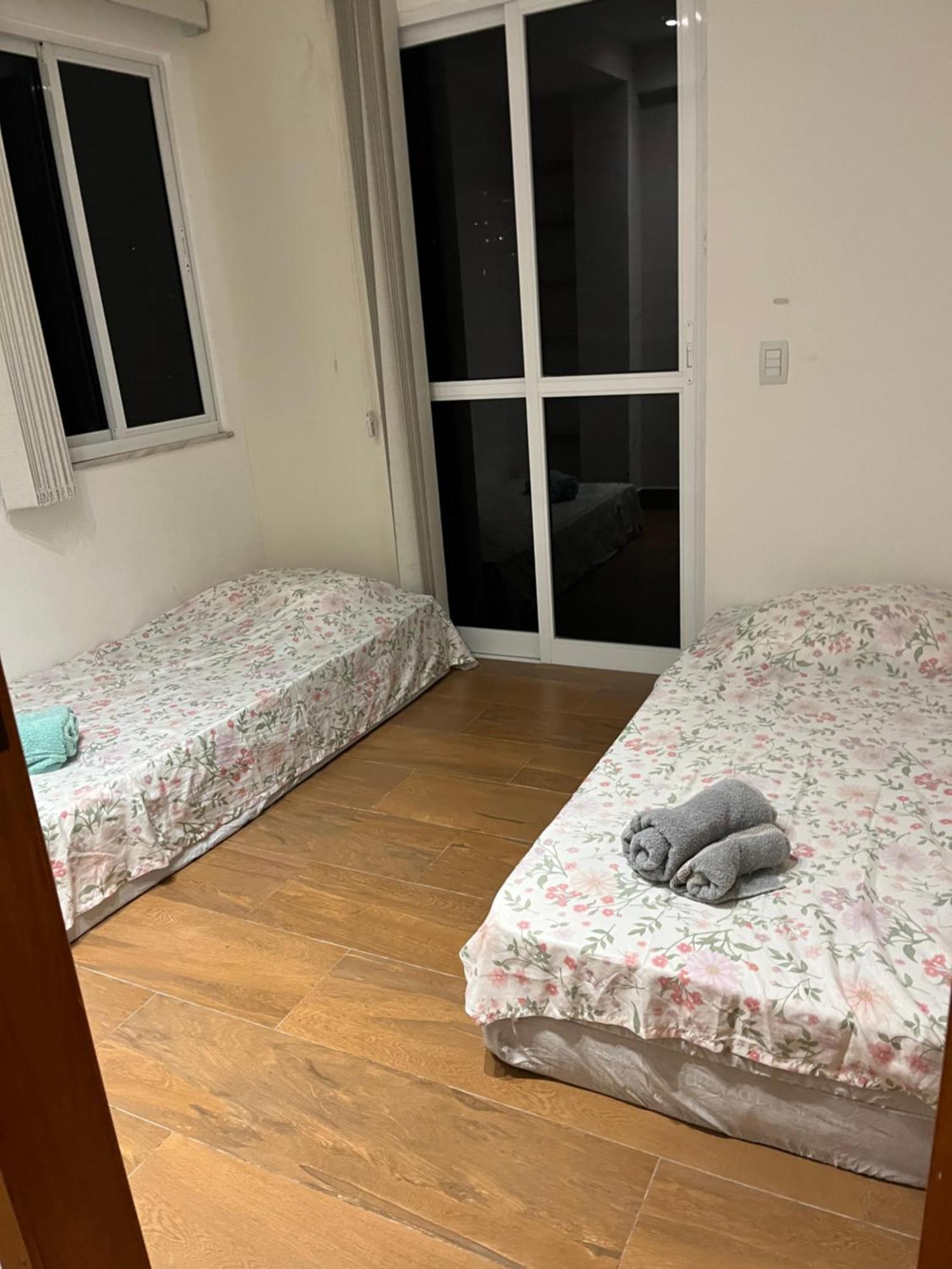 Cobertura Incrivel, Silenciosa E Familiar Com Sala Ampla, Cozinha Americana, 3 Quartos, Area Gourmet, Terraco Aberto Com Churrasqueira E Jacuzzi Na Da Barra Da Tijuca - - Apto Inteiro So Pra Voce * Río de Janeiro